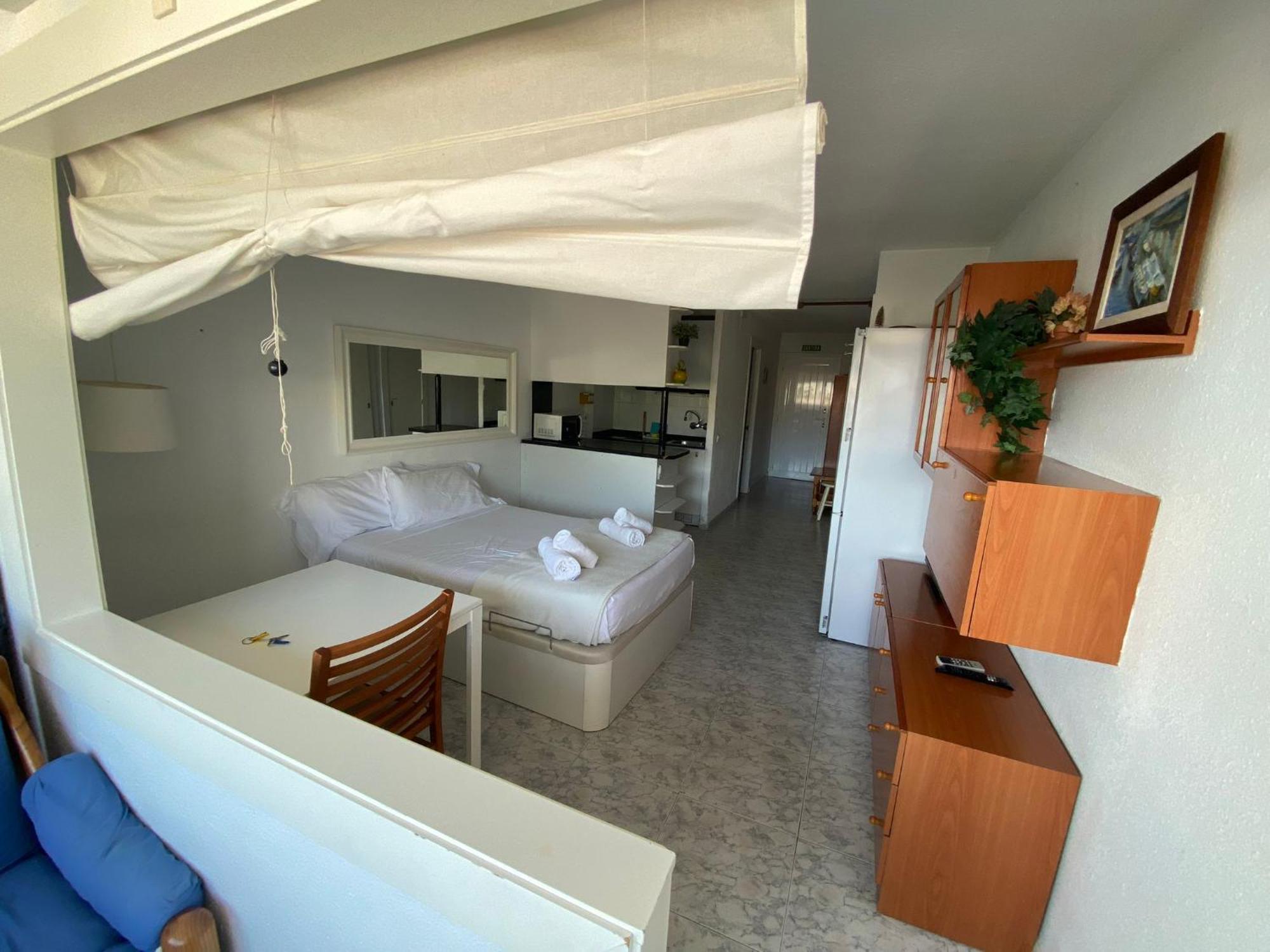 The Moon Studio By Hello Homes Sitges Exterior foto